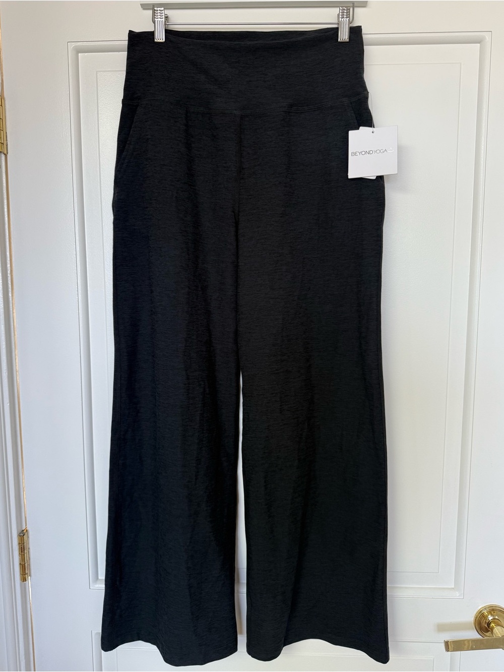 NWT Beyond Yoga Spacedye™ Laid Back Wide Leg Pant 29’ in Nocturnal Navy